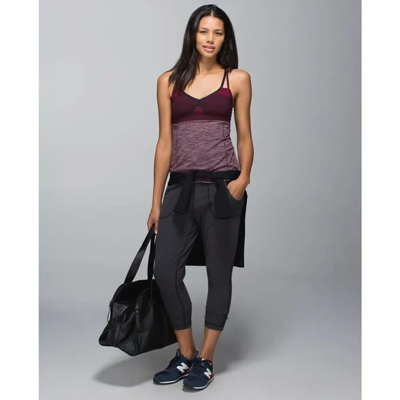 LULULEMON Breathe In Tank Heathered Bordeaux Drama / Rust Berry Size 6 - Picture 1 of 11
